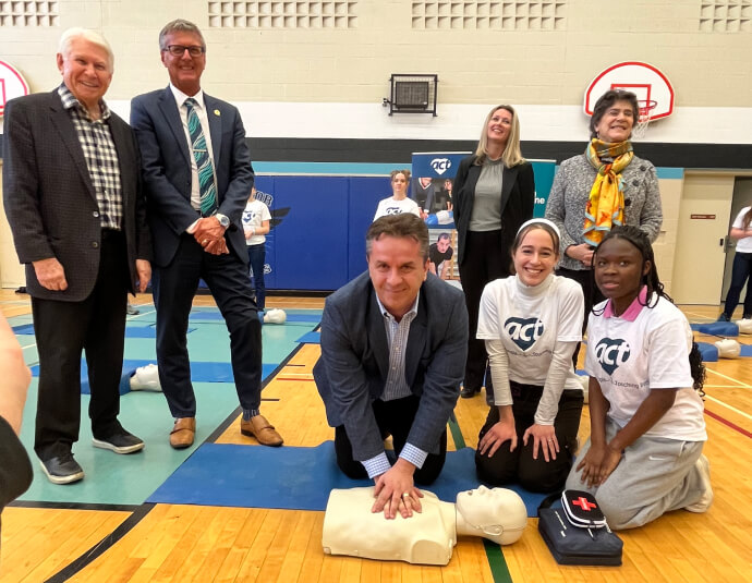 Act Students learning CPR